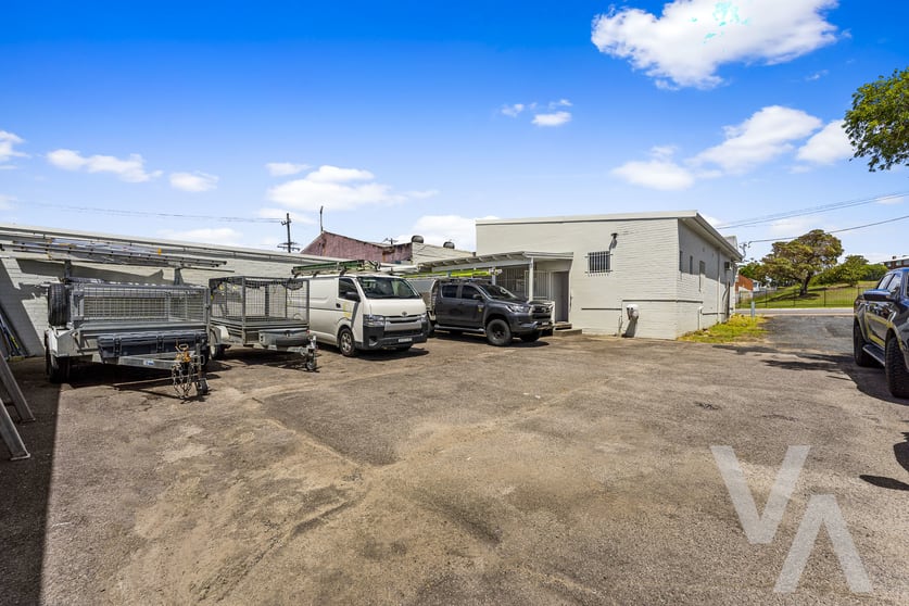 Click to view all images 451 Pacific Highway Belmont NSW 2280 - Image 2