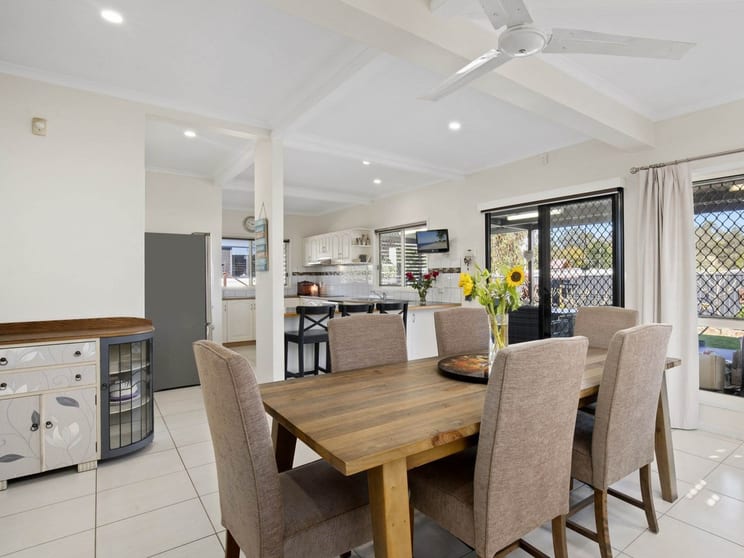 Click to view all images 68 Mount Lindesay Highway Rathdowney QLD 4287 - Image 3