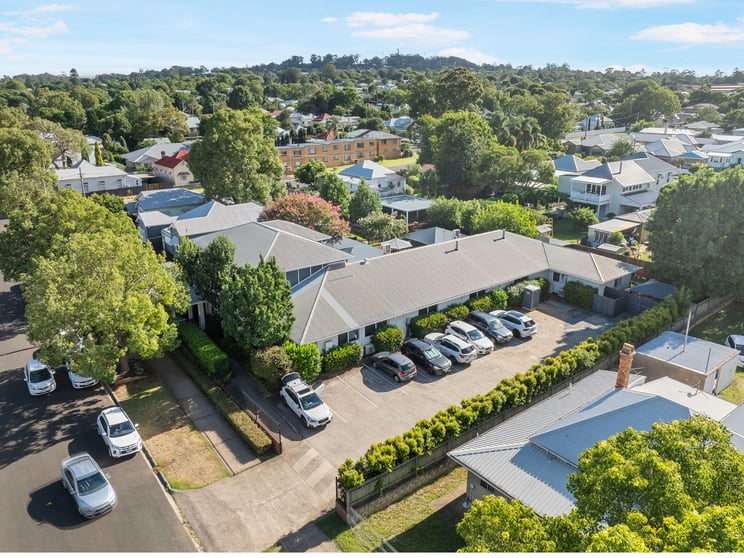 Click to view all images 40-44 Raff Street Toowoomba City QLD 4350 - Image 3