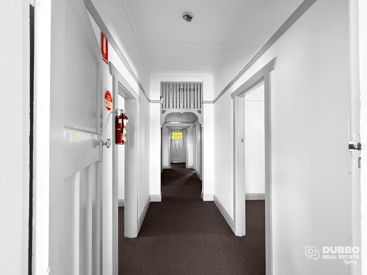 Click to view all images 51 Bultje Street Dubbo NSW 2830 - Image 3