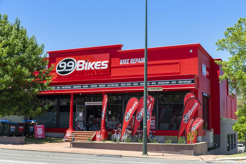 Click to view all images Unit 7/150 Stirling Highway Nedlands WA 6009 - Image 1