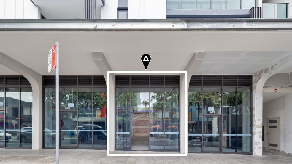 Click to view all images 9/8 Oaks Avenue Dee Why NSW 2099 - Image 2