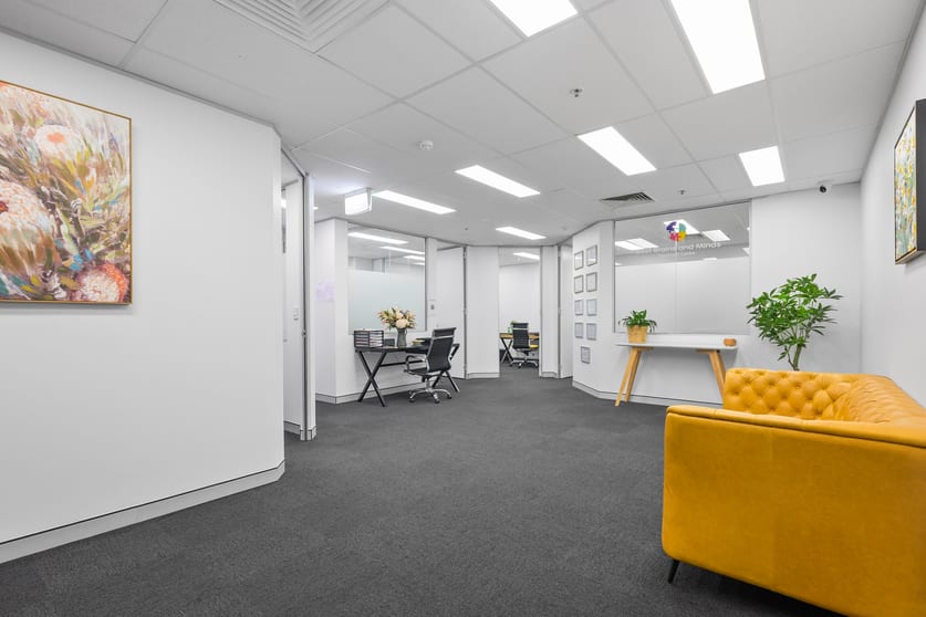 Click to view all images 23/25-29 Hunter Street Hornsby NSW 2077 - Image 2
