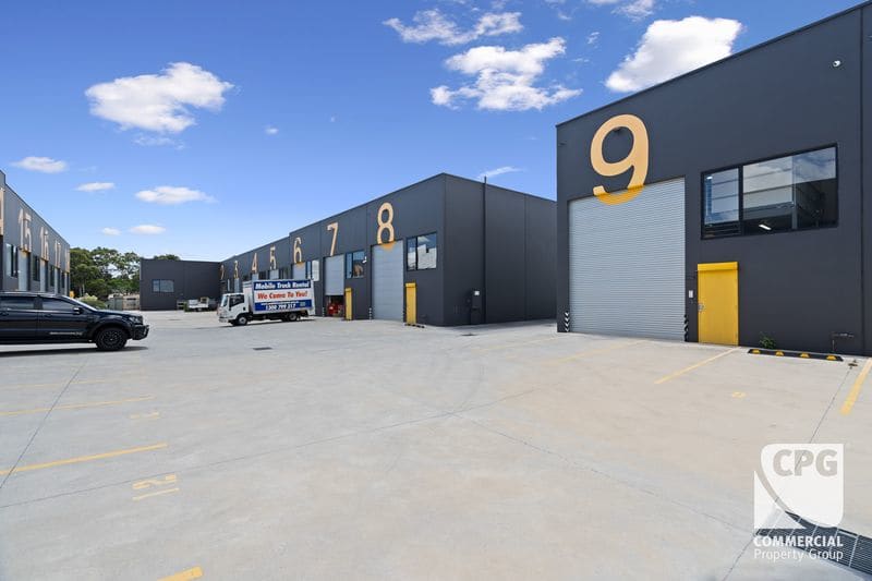 Click to view all images 9/20 Technology Drive Appin NSW 2560 - Image 2
