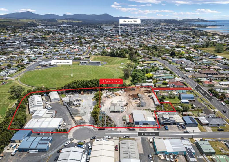 Click to view all images Expansive Commercial Holding/4 Dysons Lane Ulverstone TAS 7315 - Image 1