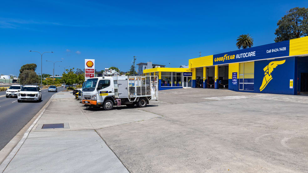Click to view all images 25-27 Formby Road Devonport TAS 7310 - Image 2