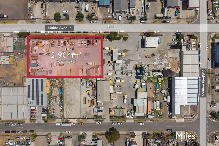 Click to view all images 52-60 Maida Avenue Sunshine North VIC 3020 - Image 3