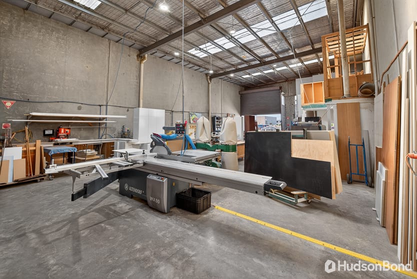 Click to view all images 13/7 Dunstans Court Thomastown VIC 3074 - Image 2