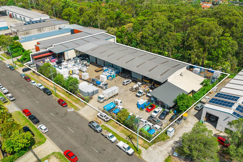 Click to view all images 16 Mercantile Court Molendinar QLD 4214 - Image 2