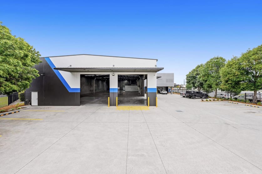 Click to view all images 7 Londor Close Hemmant QLD 4174 - Image 2