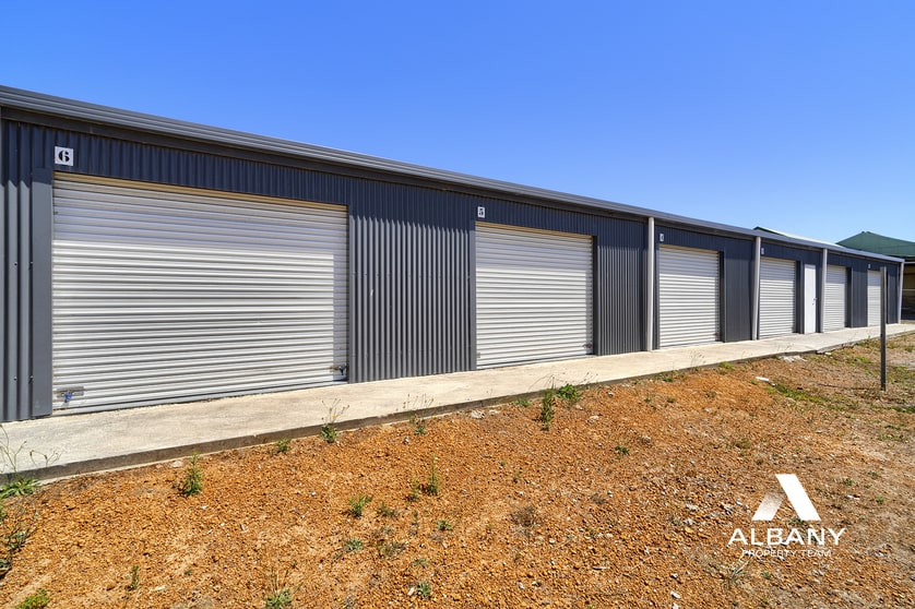 Click to view all images 4 Mount Barker Road Mount Barker WA 6324 - Image 2