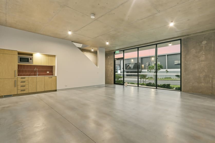 Click to view all images 4/31 Ellison Road Geebung QLD 4034 - Image 2