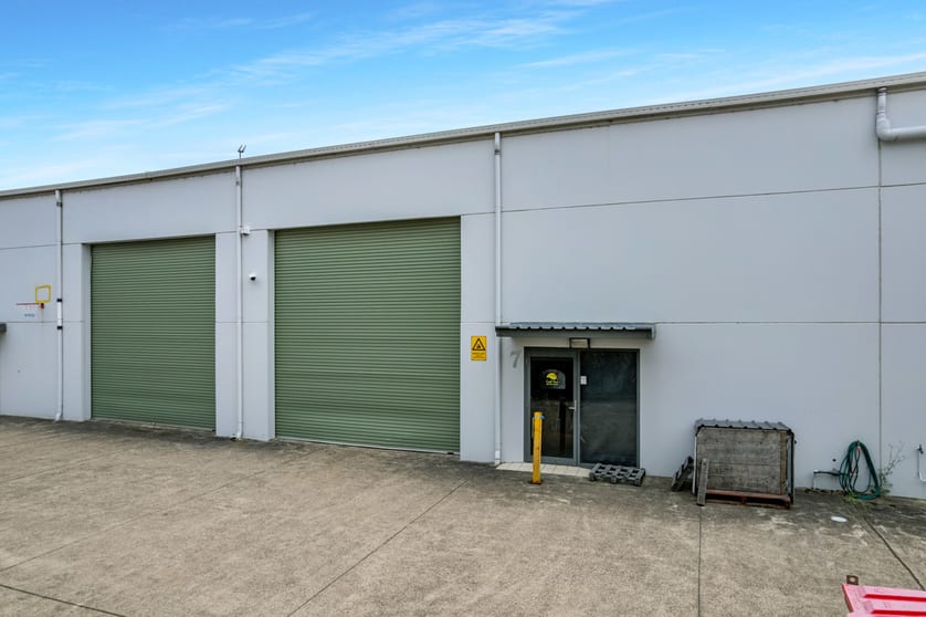 Click to view all images Unit 7/5 Grattoir Place Toronto NSW 2283 - Image 3