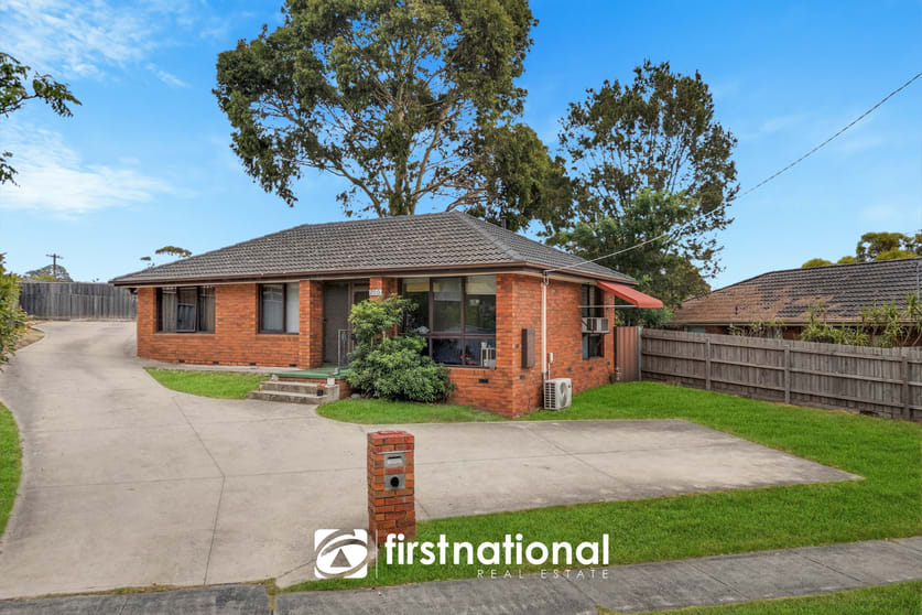 Click to view all images 200 Karingal Drive Frankston VIC 3199 - Image 1