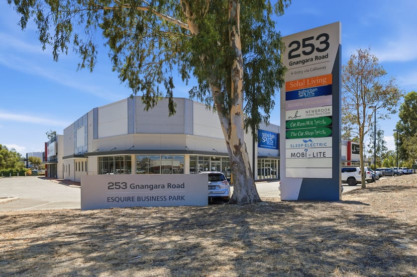 Click to view all images Unit 4/253 Gnangara Road Wangara WA 6065 - Image 2