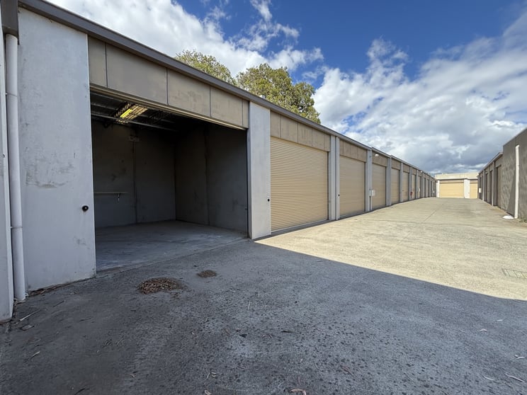 Click to view all images 26/6 Satu Way Mornington VIC 3931 - Image 2