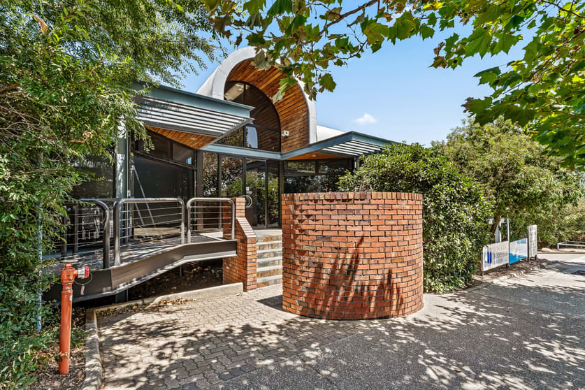 Click to view all images Suite 4, 102 Reservoir Road Modbury SA 5092 - Image 1