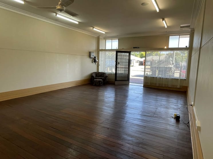 Click to view all images 28A Hooley Road Midvale WA 6056 - Image 3