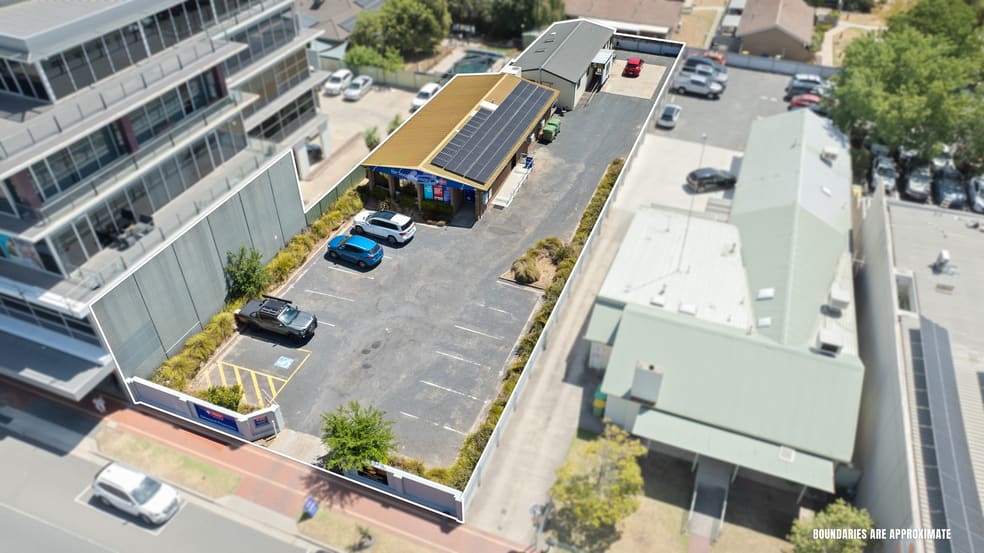 1 & 2/109 Hume Street Wodonga VIC 3690 - Image 1
