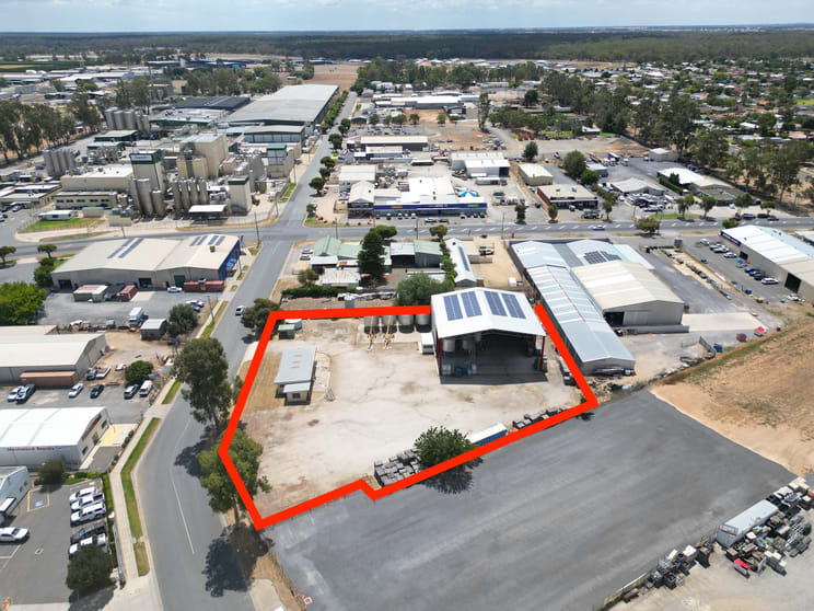 Click to view all images 20-22 Dillon St Cobram VIC 3644 - Image 2