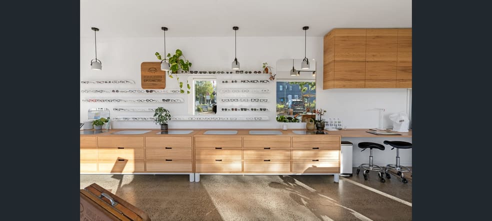 Click to view all images 68 Hudsons Road Spotswood VIC 3015 - Image 2