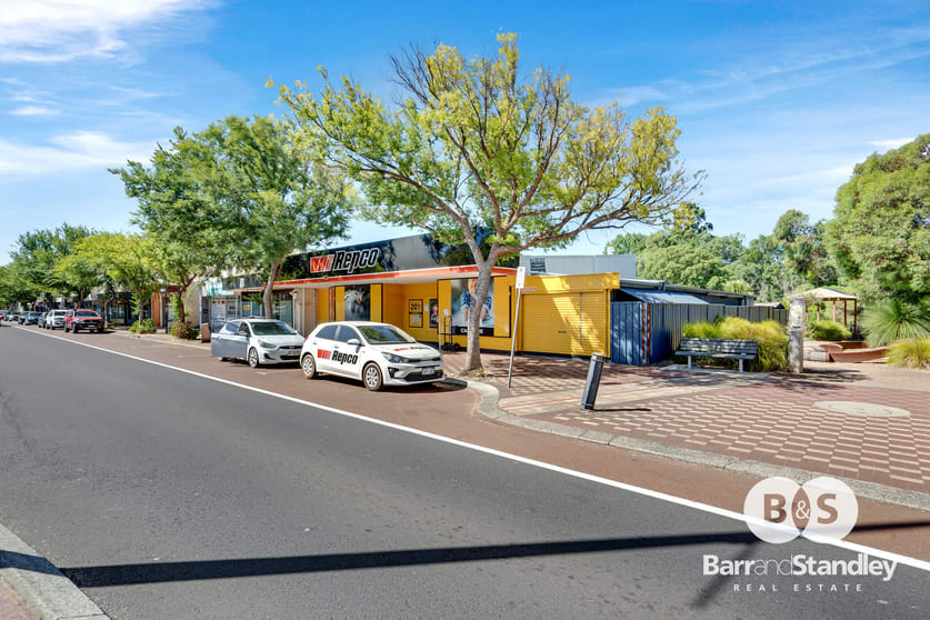 Click to view all images 96 South Western Highway Donnybrook WA 6239 - Image 3