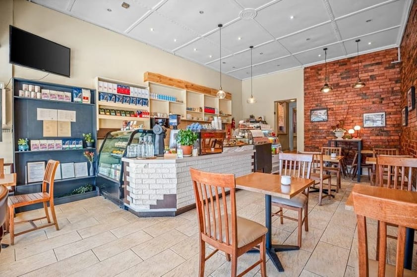 Click to view all images 1335 Burke Road Kew VIC 3101 - Image 3