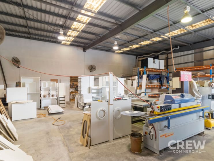 Click to view all images 13 Pease Court Bethania QLD 4205 - Image 3
