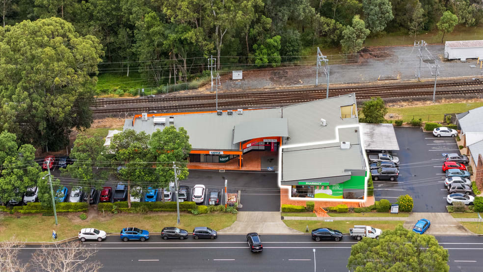 Click to view all images Ferny Grove Chemmart, 1/1300 Samford Road Ferny Grove QLD 4055 - Image 2