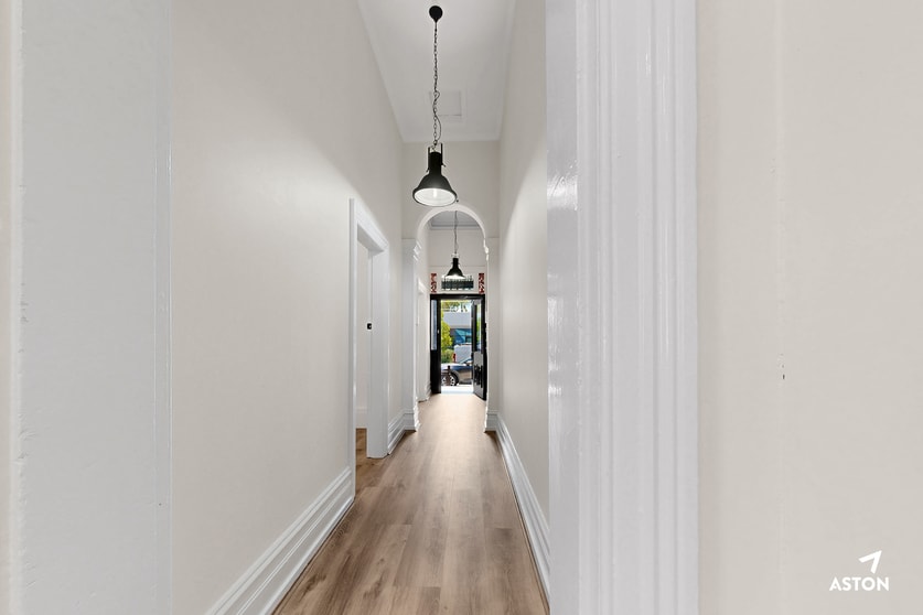 Click to view all images 8 Chatham Street Prahran VIC 3181 - Image 3