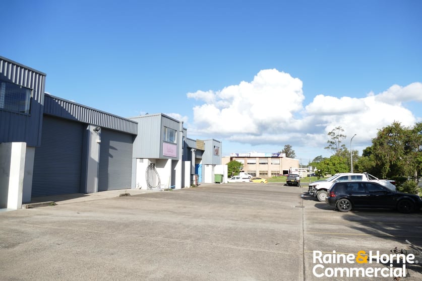 Click to view all images Ingleburn NSW 2565 - Image 2