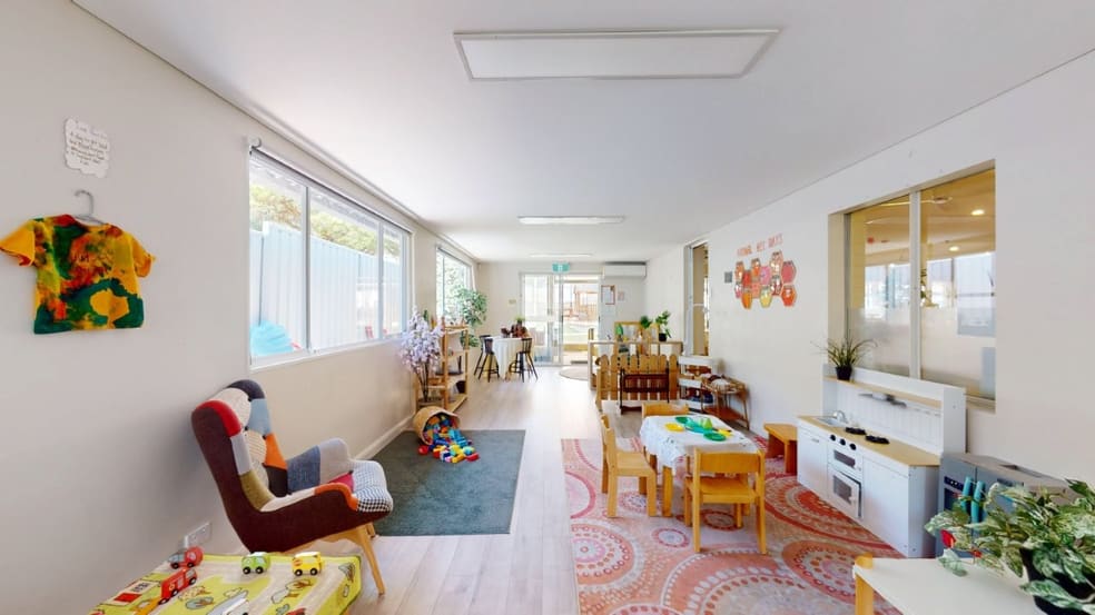 Click to view all images 2 Alfred Road Claremont WA 6010 - Image 1