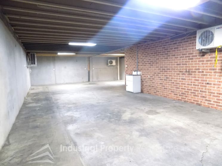 Click to view all images Prestons NSW 2170 - Image 3