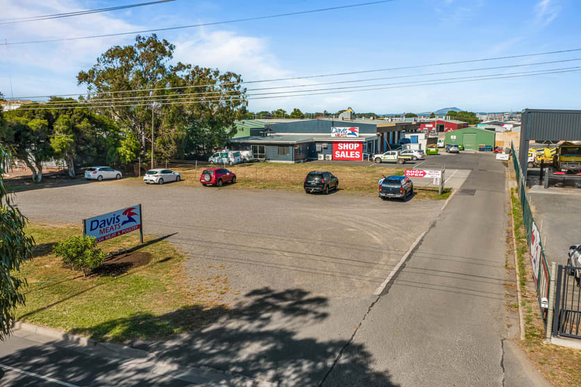 1 Wiltshire Lane Delacombe VIC 3356 - Image 1