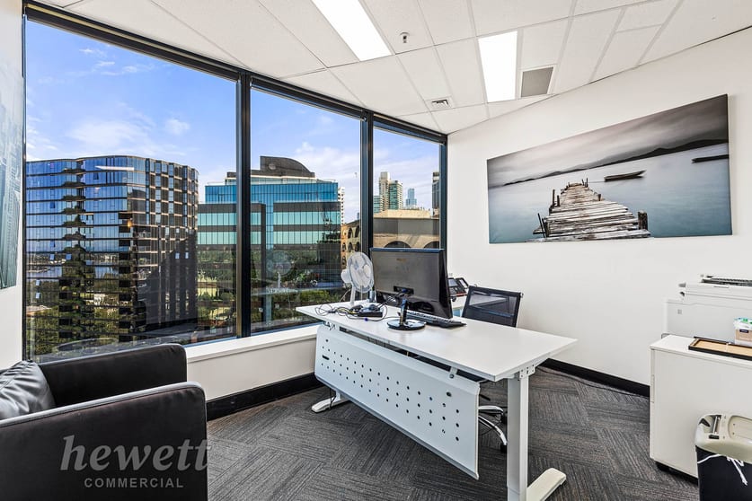 Click to view all images 912/1 Queens Road Melbourne VIC 3004 - Image 1