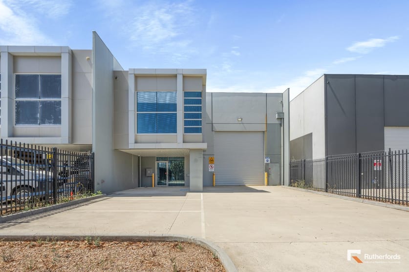 Click to view all images 4 Northpark Drive Somerton VIC 3062 - Image 1