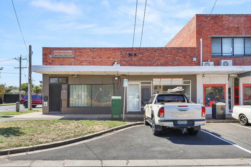 Click to view all images 1 & 3 Avondale Street Springvale VIC 3171 - Image 3