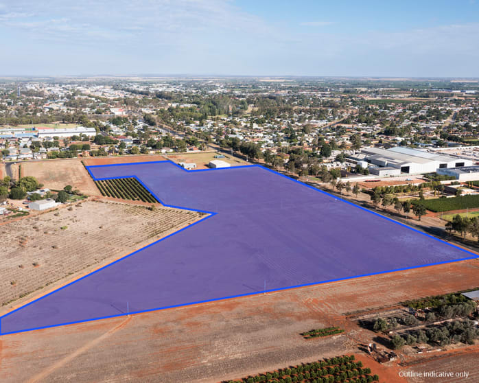 Click to view all images 425 Kidman Way Griffith NSW 2680 - Image 3