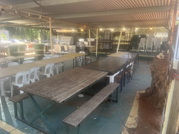 Click to view all images ROYAL MAIL HOTEL Archenar Street Hungerford QLD 4493 - Image 2