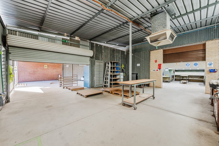 Click to view all images 28 Wells Street Bellevue WA 6056 - Image 3