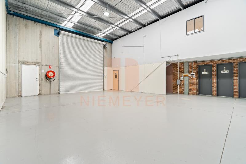 Click to view all images Unit 1/14 Sheridan Close Milperra NSW 2214 - Image 3