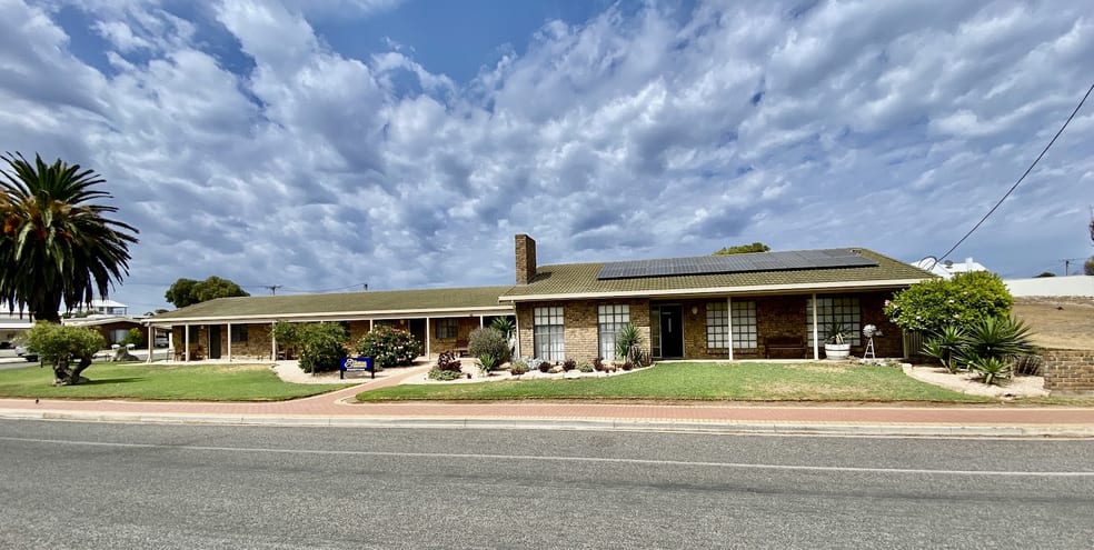 33 Beach Terrace Elliston SA 5670 - Image 1