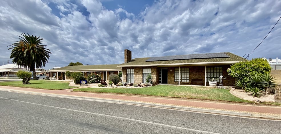 33 Beach Terrace Elliston SA 5670 - Image 2