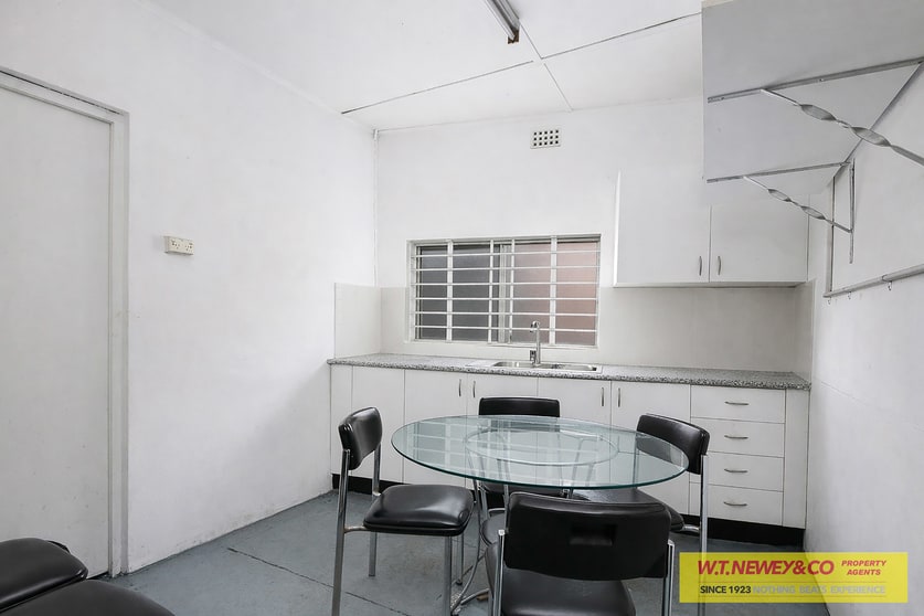 Click to view all images 89 Railway Pde Marrickville NSW 2204 - Image 3