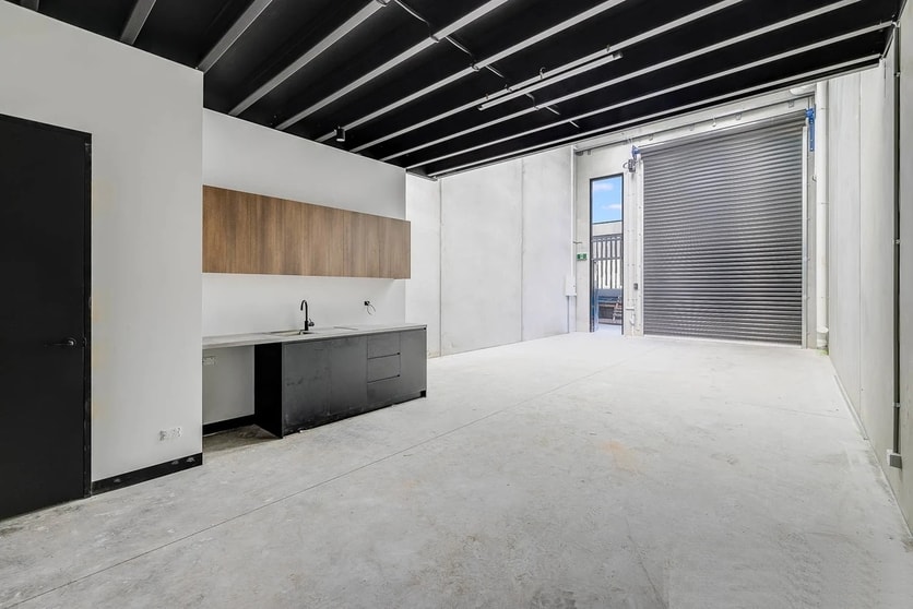 Click to view all images 31/30 Willandra Drive Epping VIC 3076 - Image 2
