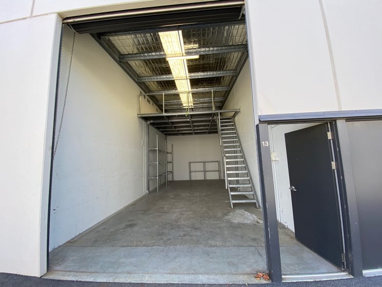 Click to view all images 36 Panton Road Greenfields WA 6210 - Image 2