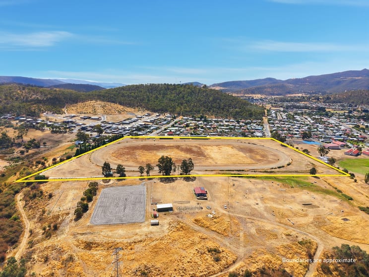 58 Kensington Street New Norfolk TAS 7140 - Image 3