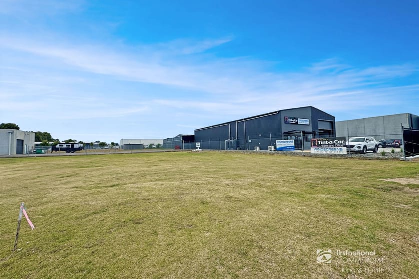 Click to view all images Lot 3/106 Bosworth Road Bairnsdale VIC 3875 - Image 2