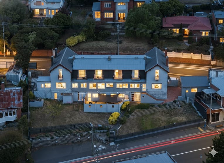 Click to view all images 95 New Town Road New Town TAS 7008 - Image 2