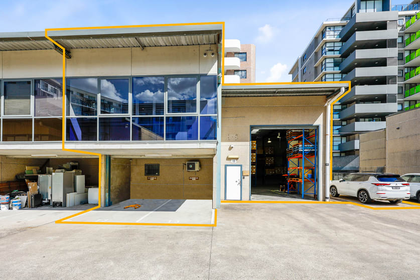 Click to view all images 13/13-15 Wollongong Road Arncliffe NSW 2205 - Image 3